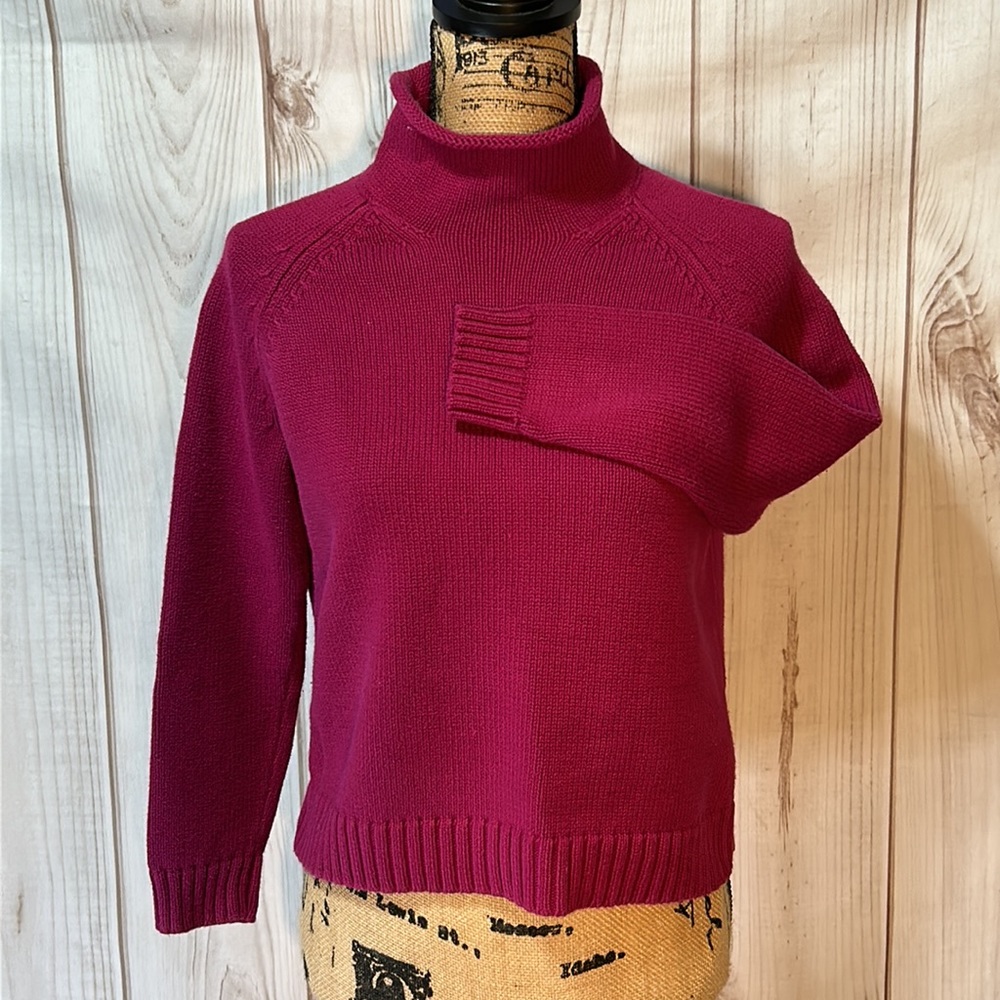 Fuchsia Sweater - Picture 3 of 7
